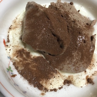 カフェオレのアイスクリームと豆乳ヨーグルト
